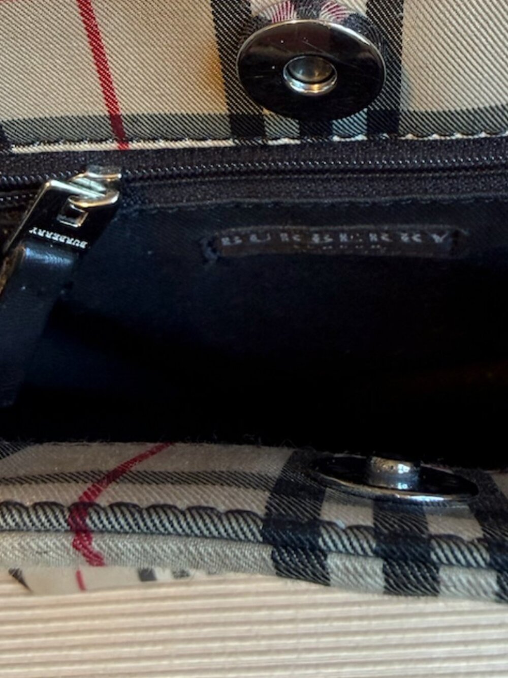 Burberry London Tote Vintage - Picture 8 of 12